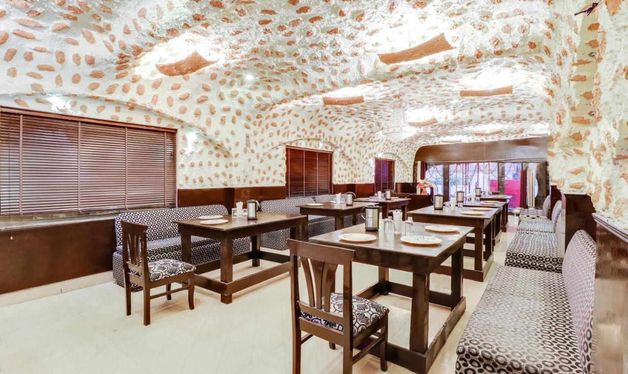 Hotel New Park Plaza 하리드와르 외부 사진